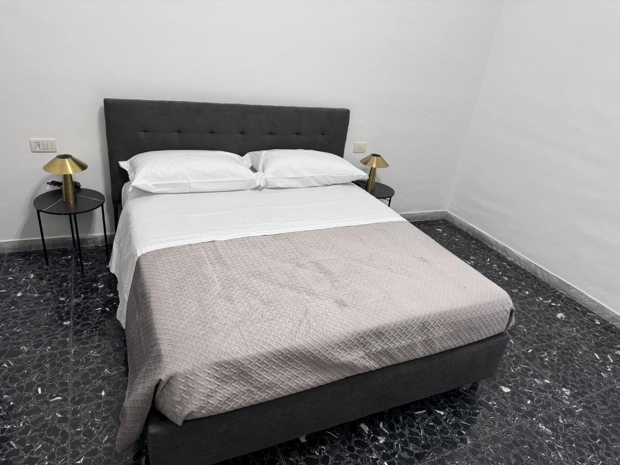 Larisa Home Apartment Rzym Zewnętrze zdjęcie