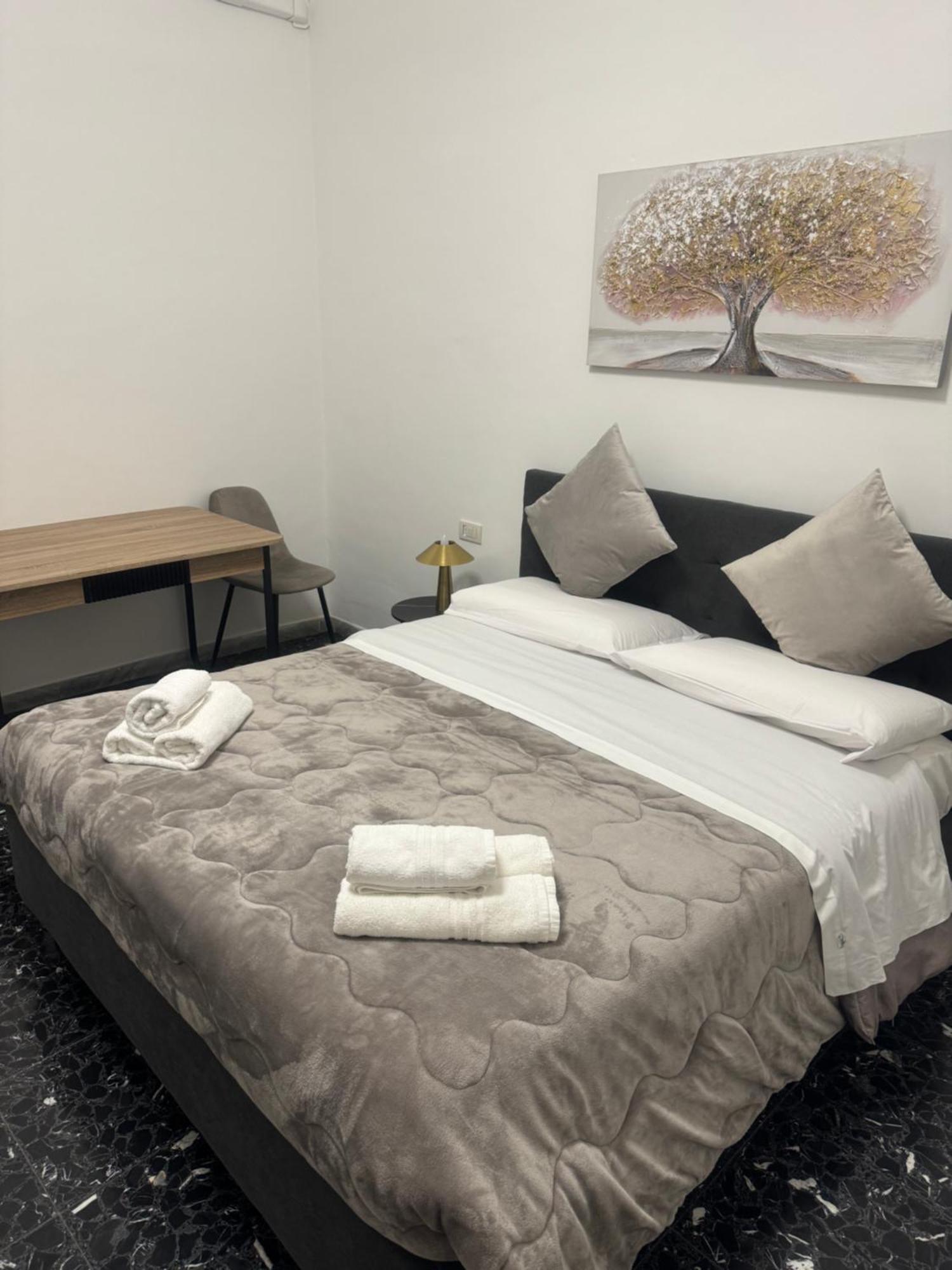 Larisa Home Apartment Rzym Zewnętrze zdjęcie